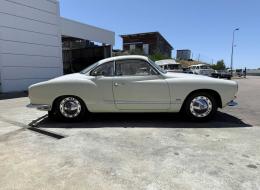 Volkswagen Karmann Ghia Coup&eacute;