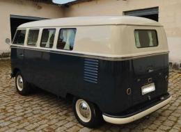 Volkswagen Combi T1 Split Window bus 11 windows