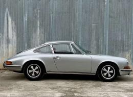 Porsche 911 2.4 T spécifications S