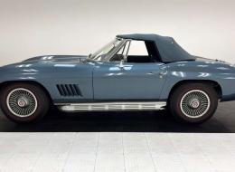 Chevrolet Corvette C2 Convertible