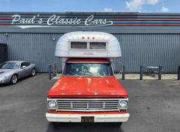 Ford Pick-up F250 Custom Cab Camper