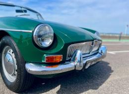 MG B ROADSTER