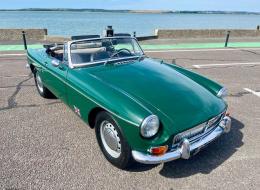 MG B ROADSTER