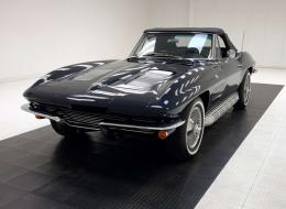 Chevrolet Corvette C2 Convertible