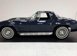 Chevrolet Corvette C2 Convertible
