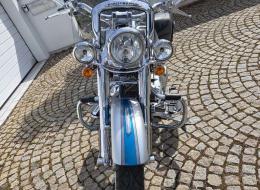 Moto Harley Davidson CVO Softail Deluxe