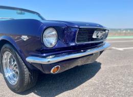 Ford Mustang 289 "Pony Luxury"