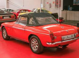 MG B