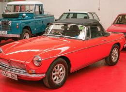 MG B