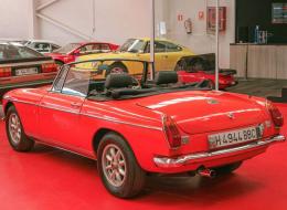 MG B