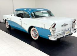 Buick Série 40 Special Riviera Coupé Hardtop