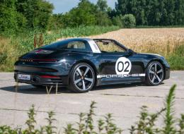 Porsche 992 Targa 4S Heritage Design Edition