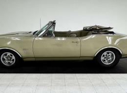 Oldsmobile Cutlass S Convertible