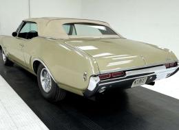 Oldsmobile Cutlass S Convertible