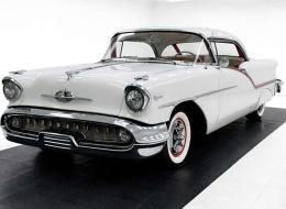 Oldsmobile 88 Super 2 Door Coupé Hardtop de 1957