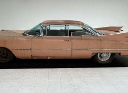 Cadillac Serie 62 Coupe Deville