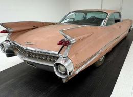 Cadillac Serie 62 Coupe Deville