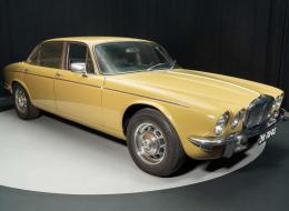 Daimler Double Six V12 5.3 L