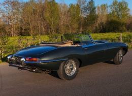 Jaguar Type E s&eacute;rie 1 cabriolet plancher plat