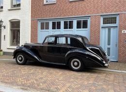 Bentley Type R Sports Saloon Manual
