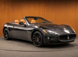 Maserati Grancabrio  de 2010