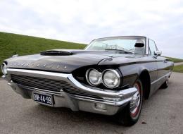 Ford Thunderbird V8 Cabriolet de 1964