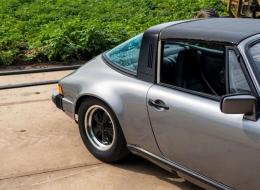 Porsche 911 Targa