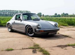 Porsche 911 Targa