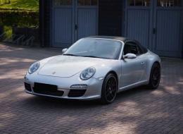Porsche 977 Carrera