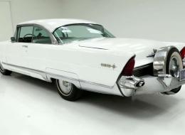 Lincoln Première Coupé 2 Door Hardtop
