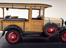 Ford A Huckster Woody
