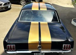 Ford Mustang Hertz Tribute Moteur Neuf