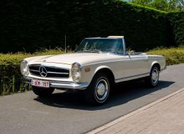 Mercedes-Benz SL 230 Pagode