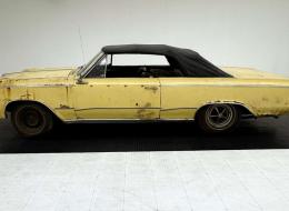 Oldsmobile Cutlass F85 Convertible