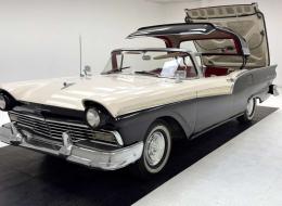 Ford Fairlane 500 Skyliner Convertible