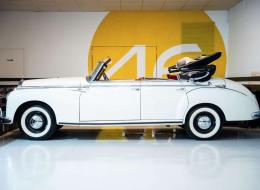 Mercedes-Benz 300 D Convertible