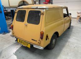 Mini Van 850 Austin