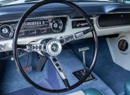 Ford Mustang Coupe V8 Pony pack