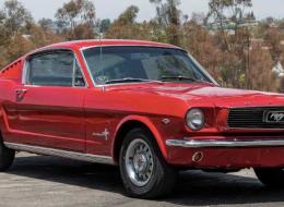 Ford Mustang FASTBACK