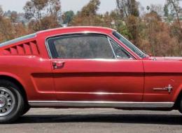 Ford Mustang FASTBACK