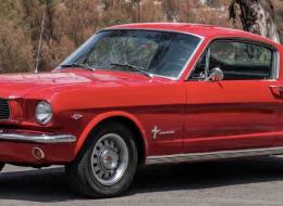 Ford Mustang FASTBACK