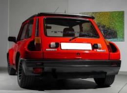 Renault R5 Turbo 2 Type 8221