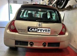 Renault Clio phase 2 V6 3.0i 24V 255ch