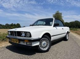 BMW Série 3 320i Cabriolet 