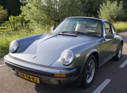 Porsche 911 Carrera