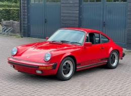 Porsche 911 Carrera