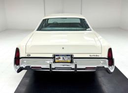 Chrysler New Yorker Brougham Coupé Hardtop