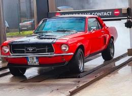 Ford Mustang V8 Coupé