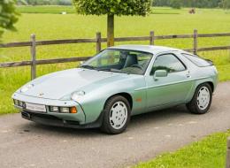 Porsche 928 S