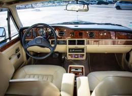 Rolls-Royce Silver Spur 2